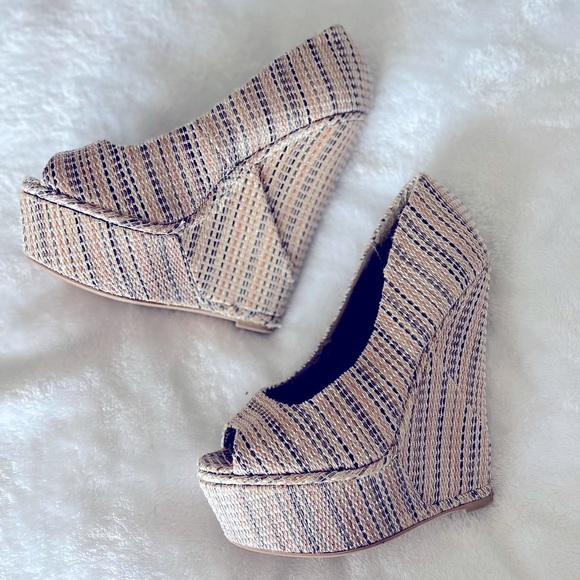 Wedges - Picture 4 of 7